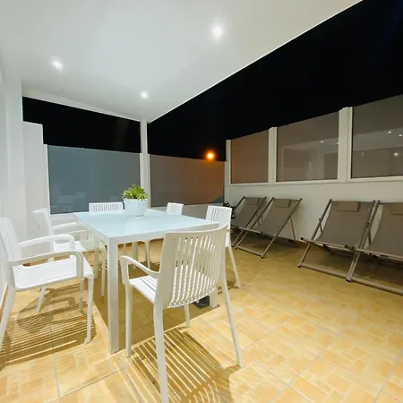 Puerto Del Carmen, Casa Chinijos * Πουέρτο Ντελ Κάρμεν