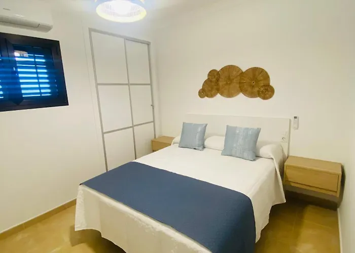 Puerto Del Carmen, Casa Chinijos 卡门港