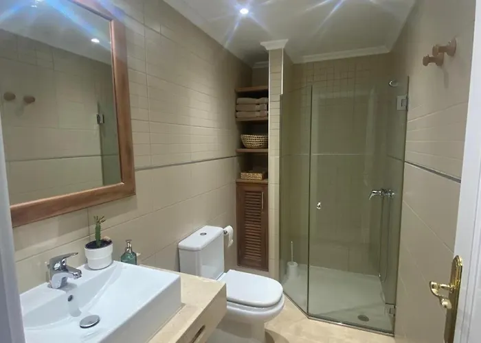 Puerto Del Carmen, Casa Chinijos * Пуэрто дель Кармен