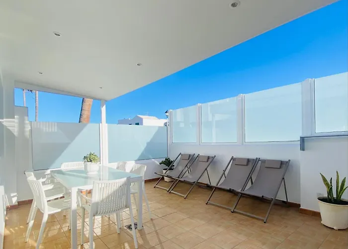 Puerto Del Carmen, Casa Chinijos Апартаменты Пуэрто дель Кармен